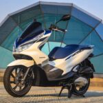Honda PCX 2022 chega com novas cores e grafismos 1