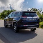 Jeep_Commander_Overland_Flex_0002