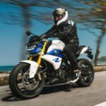 BMW-Motorrad-apresenta-a-nova-G-310-R-roadster-esportiva-chega-com-novas-tecnologias-e-segurança-reforçada-destaque