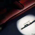 Jaguar E-PACE_Foco de Luz Baby Jag