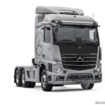 Mercedes-Benz-comemora-65-anos-com-Serie-Especial-do-Novo-Actros-Coracao-Estradeiro-2