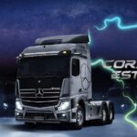 Mercedes-Benz-comemora-65-anos-com-Serie-Especial-do-Novo-Actros-Coracao-Estradeiro-4
