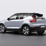 Volvo XC40 Recharge P8 AWD in Glacier Silver
