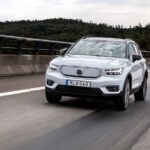 Volvo XC40 Recharge P8 AWD in Glacier Silver