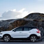 Volvo XC40 Recharge P8 AWD in Glacier Silver