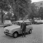 RENAULT 4