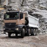 Mercedes-Benz-lanca-extrapesado-Arocs-8×4-no-Brasil-17