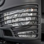 Mercedes-Benz-lanca-extrapesado-Arocs-8×4-no-Brasil-Detalhes-8
