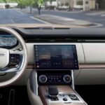 Range Rover 22MY_Interior_Volante e Painel (6)