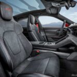 Taycan-GTS-Sport-Turismo-ganha-novo-motor-eletrico-nova-versao-de-carroceria-e-novo-teto-panoramico-com-controle-da-luz-solar-1