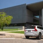 Volvo XC60 muda o visual e fica ainda mais tecnológico 5