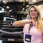 Mercedes-Benz-celebra-a-transformacao-da-vida-de-30-mulheres-que-sonham-ser-caminhoneiras-3