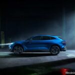 402787_1001220_aston_martin_dbx707_04