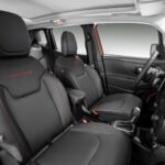 Novo-Jeep-Renegade-Trailhawk-30