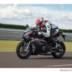 P90450670_highRes_bmw-s1000-rr-mineral