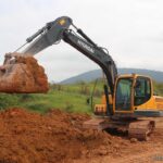 Hyundai_R150LC-9_2