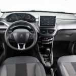 Peugeot-2008-2023-ganha-duas-novas-versoes-11
