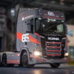 Serie-Especial-65-anos-Scania-e-limitada-em-265-kits-para-unidades-de-450-e-540-cv-com-tracao-6×2-ou-6×4-3