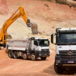 Caminhao-extrapesado-Arocs-8×4-foi-projetado-para-situacoes-extremas-de-operacoes-off-road-2