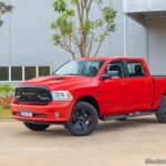 ram_classic_laramie_night_edition14-63079a633dc08