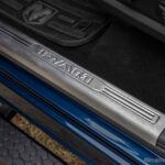 ram_classicacessorios_moparprotetor_de_soleira-63079e49afd26