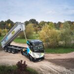 Bauverkehr goes Elektro: Mercedes-Benz Trucks präsentiert auf der bauma 2022 maßgeschneiderte geräuscharme und lokal CO2-neutrale FahrzeuglösungenConstruction site traffic goes electric: Mercedes-Benz Trucks to present tailor-made, low-noise and loca