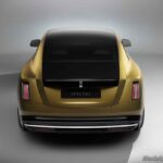 P90483593_highRes_spectre-unveiled-the