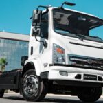 BYD-eT7-12.220-frenagem-regenerativa-transmissao-automatizada-e-tempo-para-recarga-de-2-a-3-horas