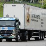 Lideres-da-Mercedes-Benz-Trucks-visitam-operacao-de-caminhao-autonomo-da-marca-na-fabrica-da-Ype-1
