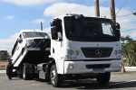 Mercedes-Benz Arocs traciona até 150 toneladas como guincho para caminhões, ônibus e veículos pesados – 4