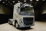 Volvo FH com pacote Cross Country