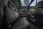 Ford F-150 Lariat Black_interior (12)