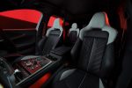 Aston Martin DBX S_18