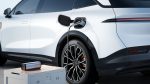 Zeekr 7X, SUV elétrico premium, autonomia 543 km, carregamento 800V, concorrência iX EQE Q8 e-tron, Geely Brasil – (4)