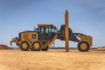 John Deere, Pá-carregadeira 524 P, Escavadeira 210 P, Retroescavadeira 310 P, Trator de esteira 850J-II – (4)