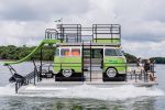 Kombi Boat, embarcação retrô, lazer náutico, catamarã personalizado, motor Mercury, design naval – (1)