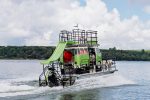 Kombi Boat, embarcação retrô, lazer náutico, catamarã personalizado, motor Mercury, design naval – (6)
