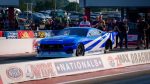 ford mustang cobra jet 2200, ford racing, ford motor company, arrancada eletrica, nhra recorde mundial, tecnologia de baterias de alta performance – (5)
