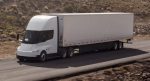Europa supera 30% de participação dos elétricos a bateria, Tesla coloca o Semi em produção de volume e fabricantes revelam estratégias cada vez mais diferentes entre os mercados – (2)